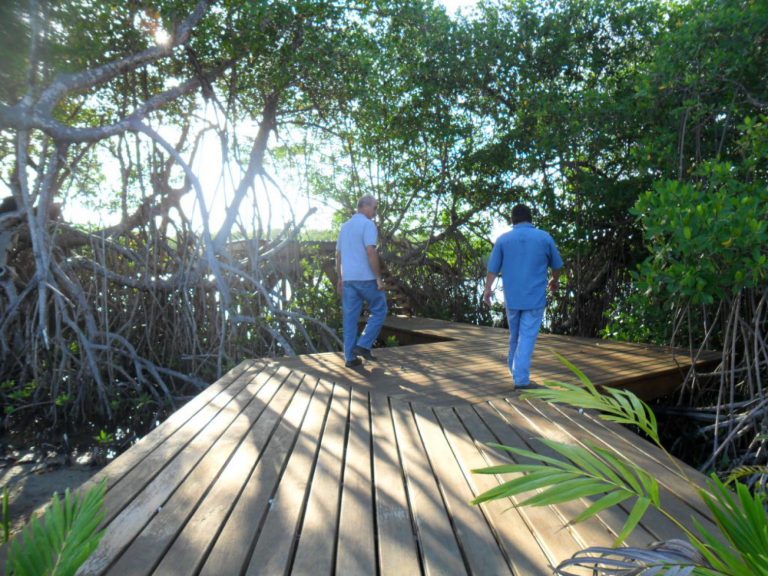 Valuating climate adaptation options on Placencia Peninsula